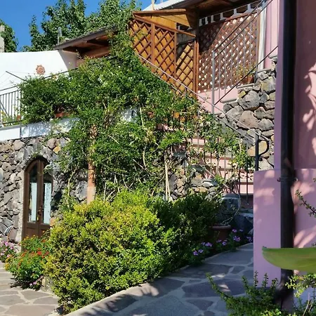 Salina Acroeoliano Monolocali In *